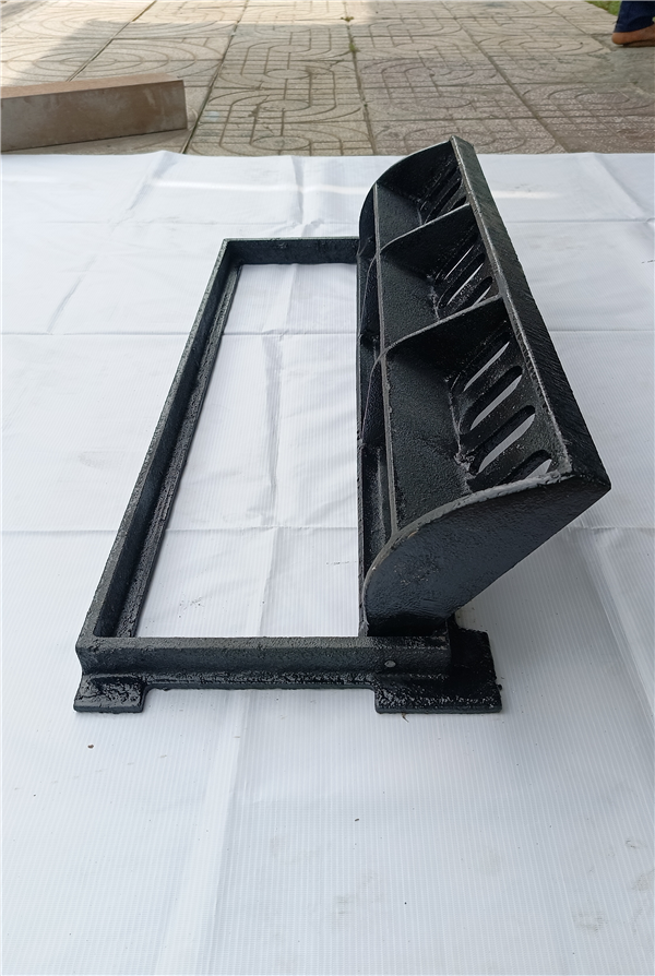 Tấm gang thoát nước 984x307